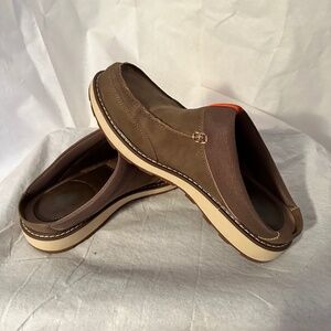 Men's Earth Origins Slide on Shoes Size 11 Brown